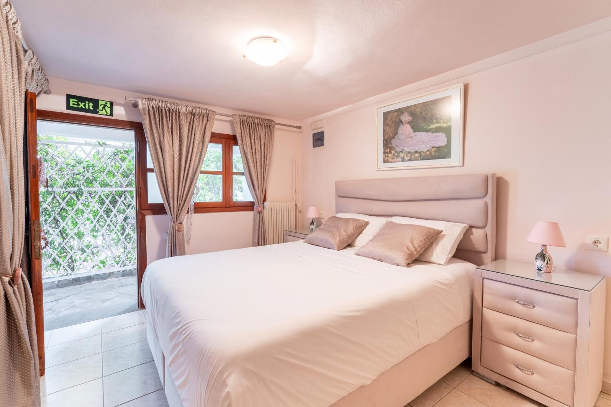 The House Of Gratitude - Poolside Retreat Villa Loutra Oraias Elenis Luaran gambar